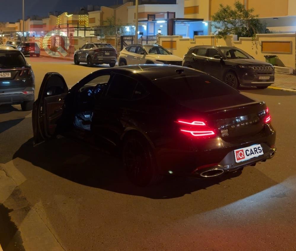 جنسس G70